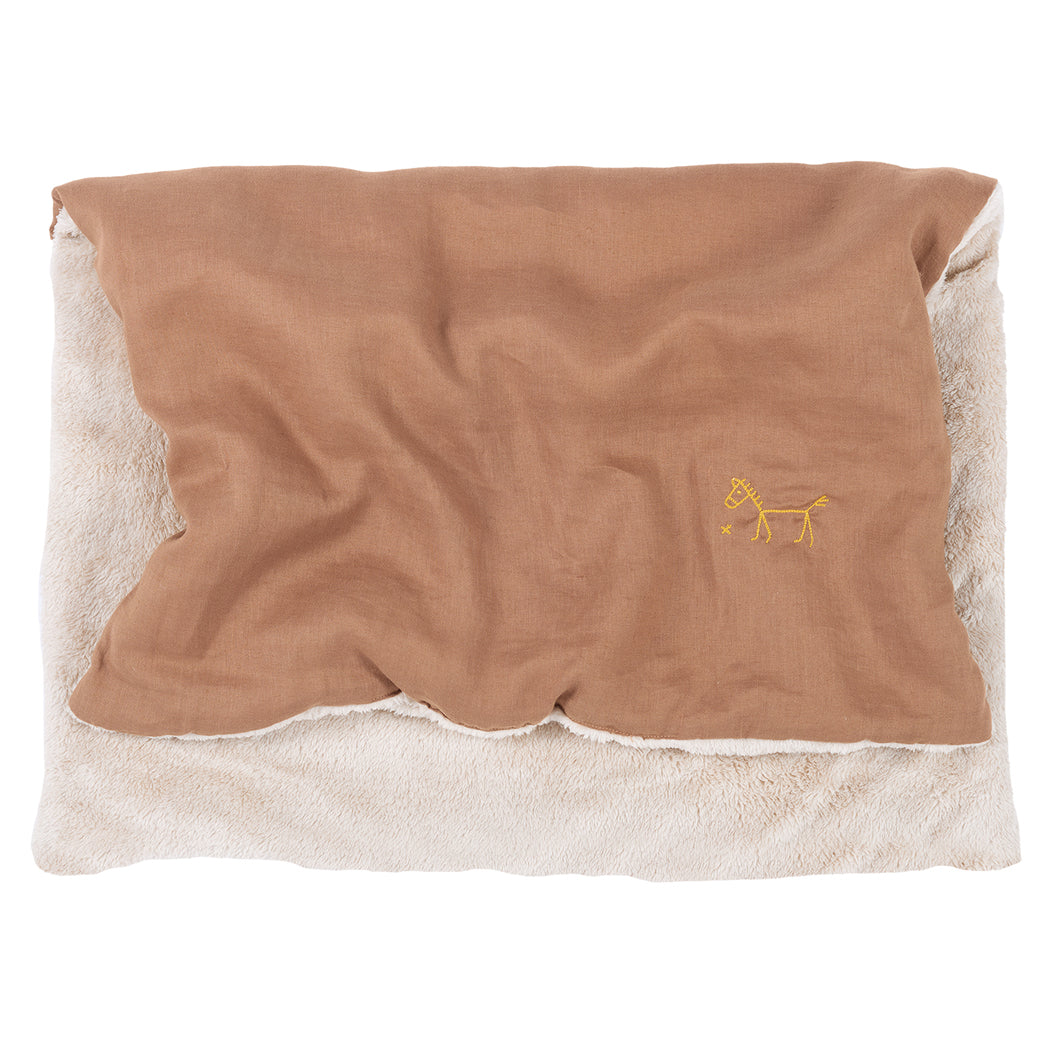 Embroidered Winter Blanket L1N0 in French Linen Noisette