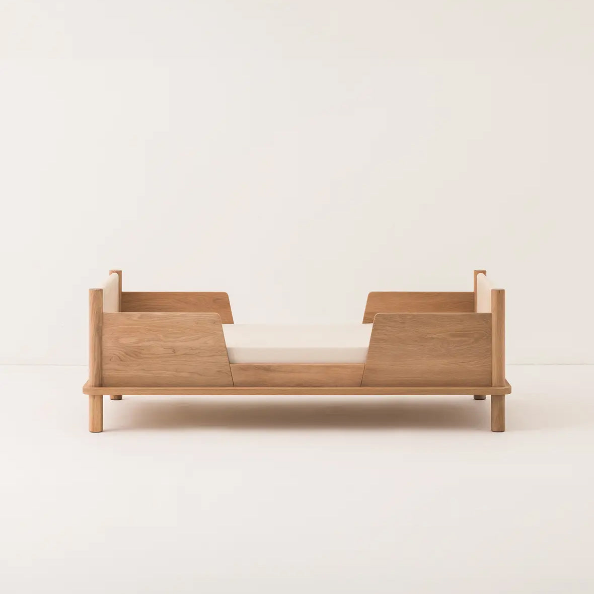 Nobodinoz Latitude Junior Bed Set in Solid Oak Wood (two bed rails)